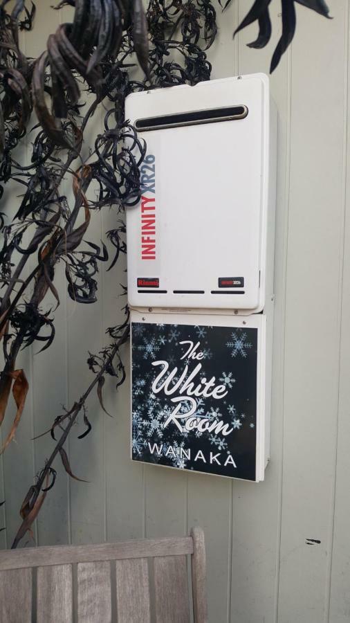 The White Room Wanaka Exteriör bild